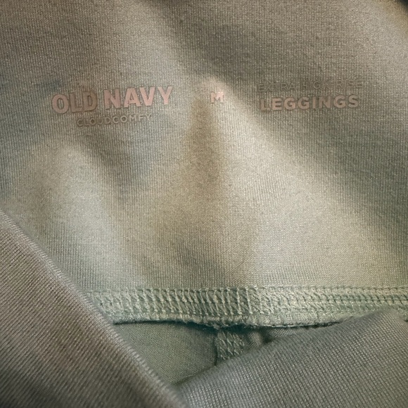 Old Navy Cloud Comfy Sky Blue Leggings Medium - Picture 2 of 4